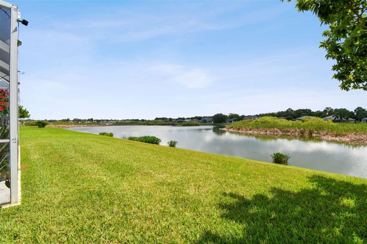 5056 Lakehurst Court , Palmetto, FL 34221 Photo