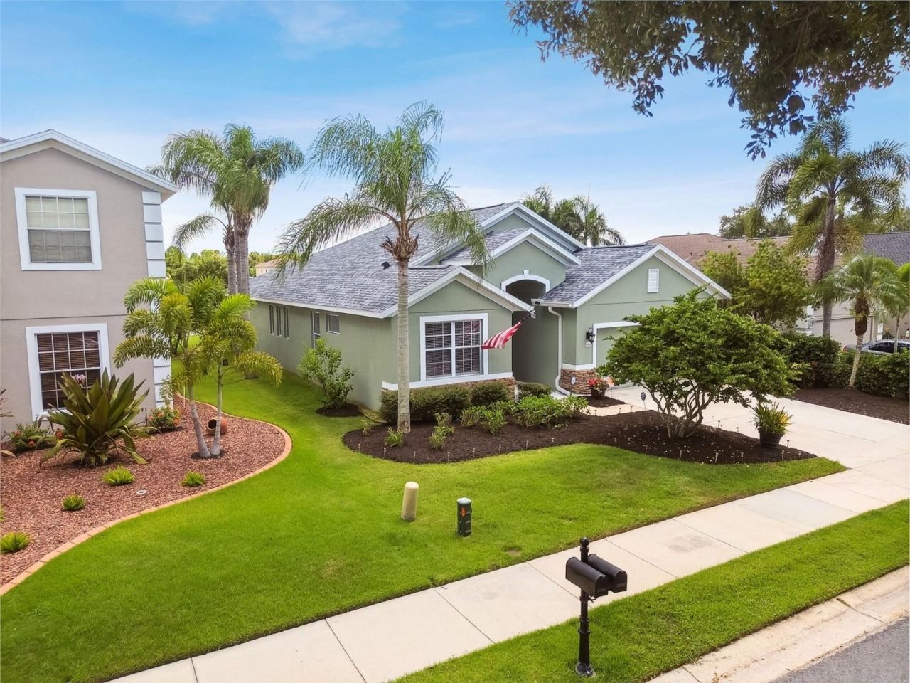 5056 Lakehurst Court , Palmetto, FL 34221 Photo