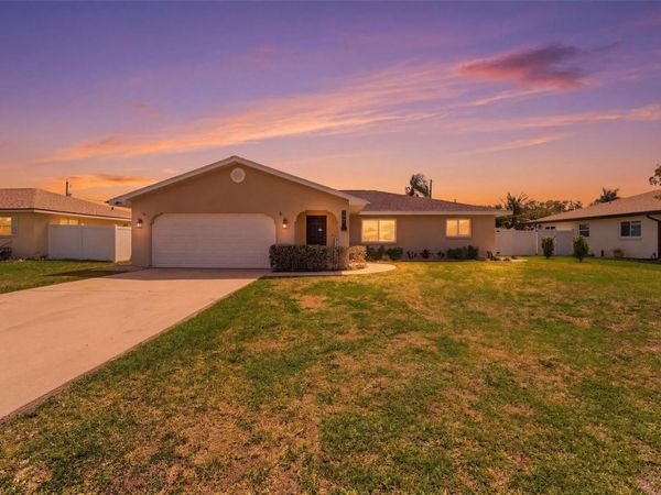 1007 MONTANA AVENUE , ENGLEWOOD, FL 34223