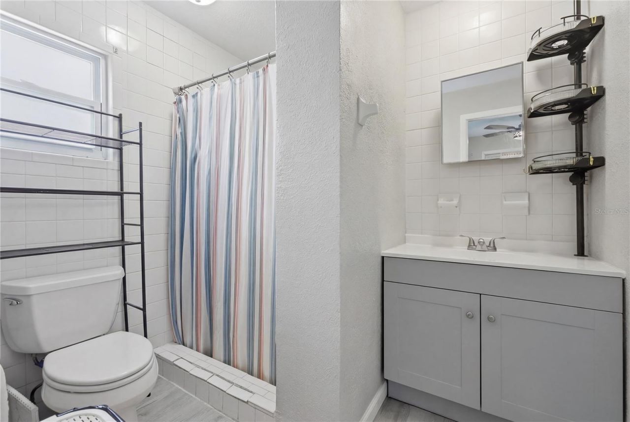 69 Crystal Drive, Debary, FL 32713 Photo