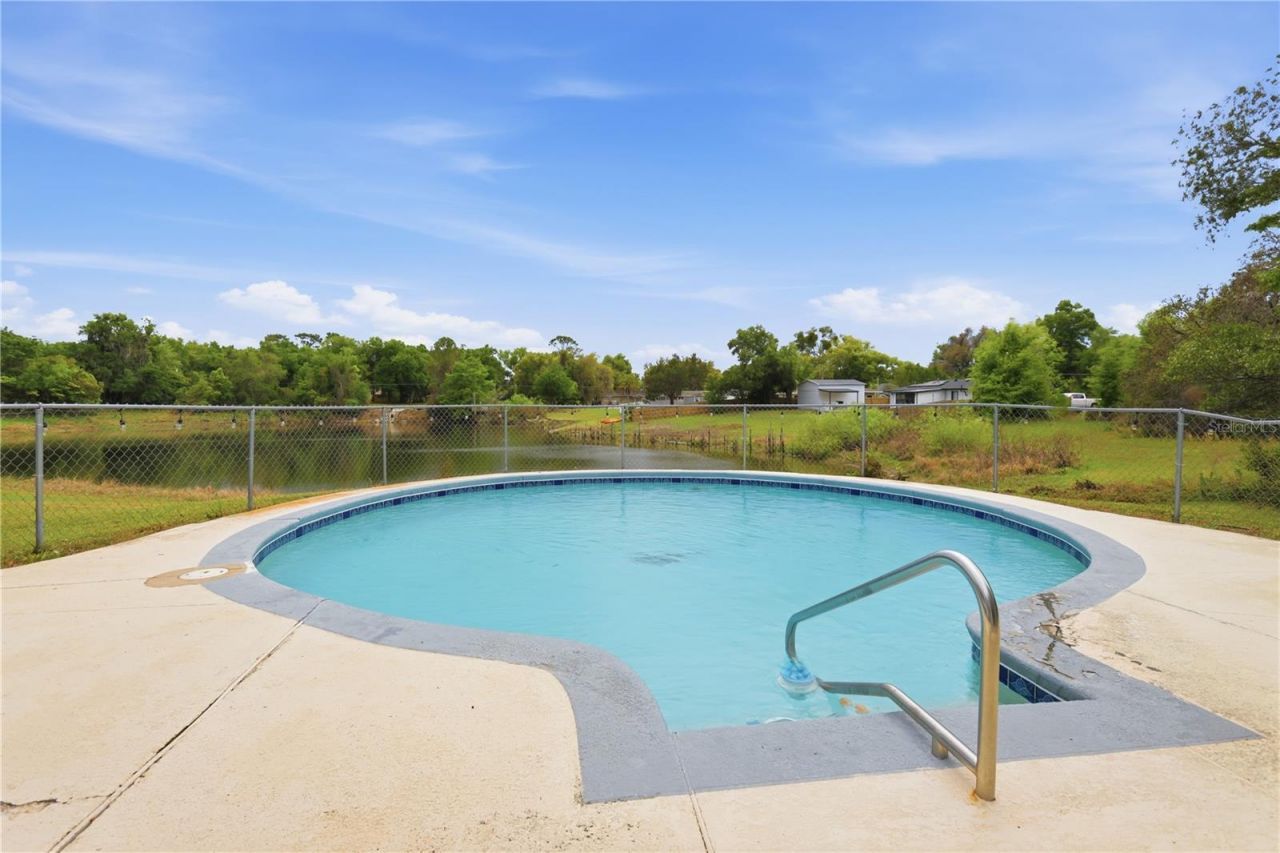 69 Crystal Drive, Debary, FL 32713 Photo