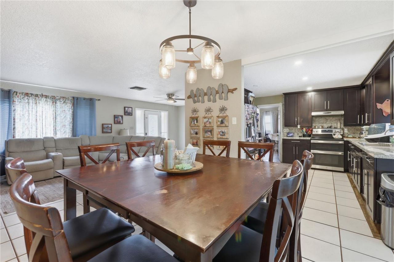 69 Crystal Drive, Debary, FL 32713 Photo