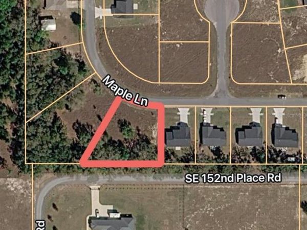 MAPLE LANE , Unit 14, OCKLAWAHA, FL 32179