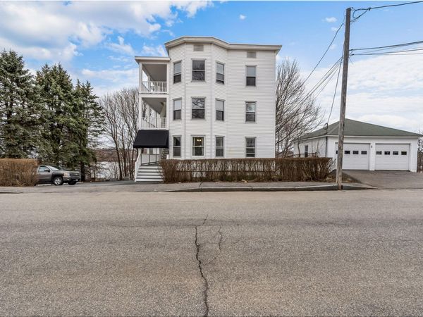 147 Cleaves Street, Unit 1, Biddeford, ME 04005