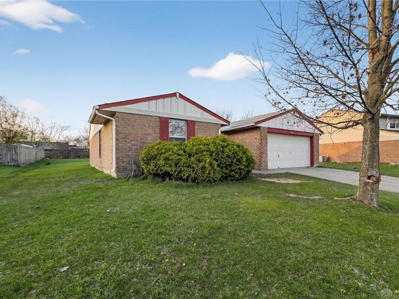 2511 Cinnamon Ridge Court, Miamisburg, OH 45342 Photo 2