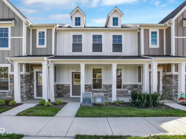8538 Goldfinch Road, Brownsburg, IN 46112