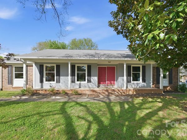 13657 Idlewild Road, Matthews, NC 28105
