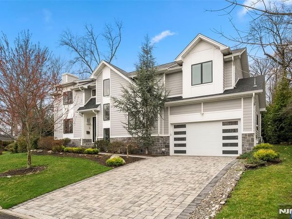 55 Cedar Street, CRESSKILL, NJ 07626