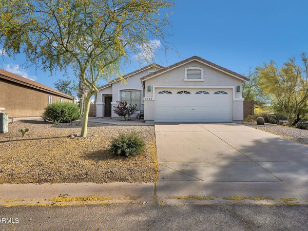 6486 S FOOTHILLS Drive, Gold Canyon, AZ 85118