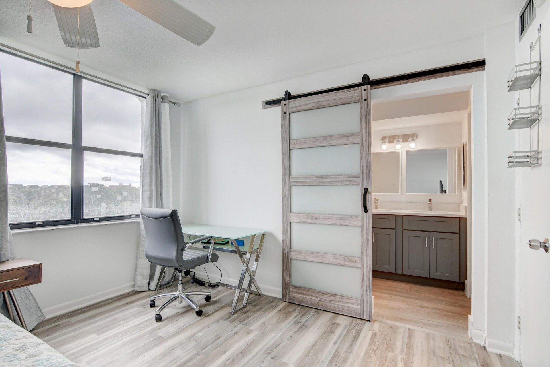 1915 Lavers Circle, Unit E504, Delray Beach, FL 33444 Photo