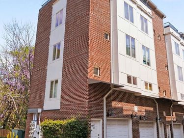400 W Rosemary Street, Unit 401, Chapel Hill, NC 27516