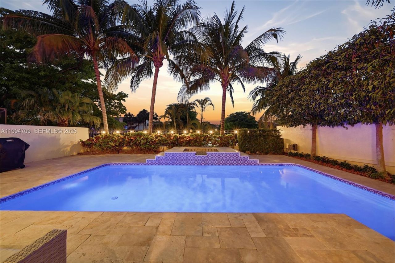 21944 Town Place Dr , Boca Raton, FL 33433 Photo