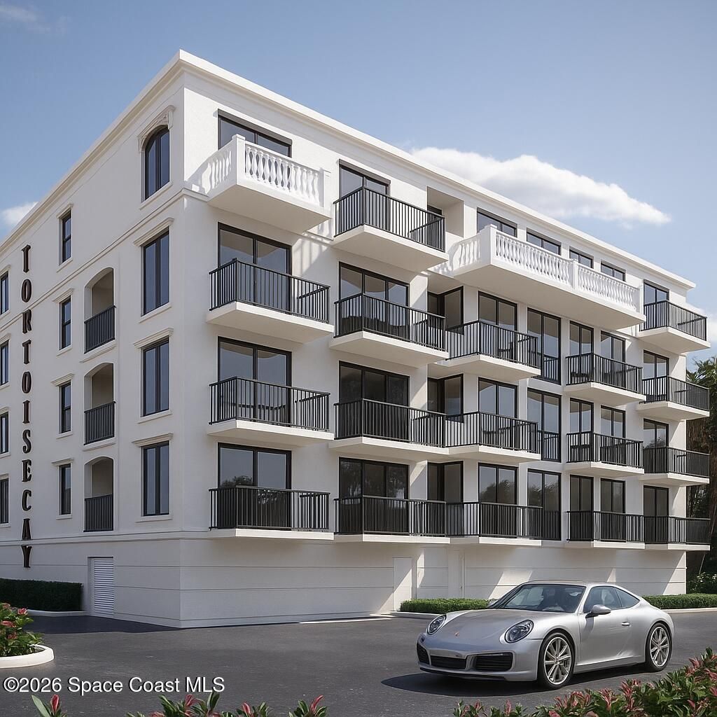 327 Wilson Avenue, Unit 403, Cocoa Beach, FL 32931 Photo