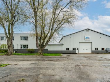 320 Park Street, Coloma, MI 49038