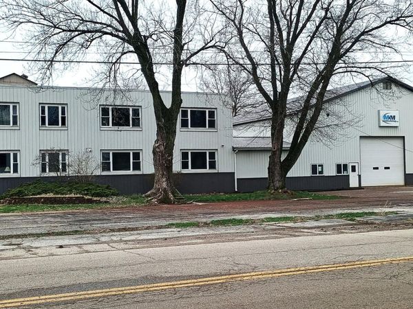 320 Park Street, Coloma, MI 49038