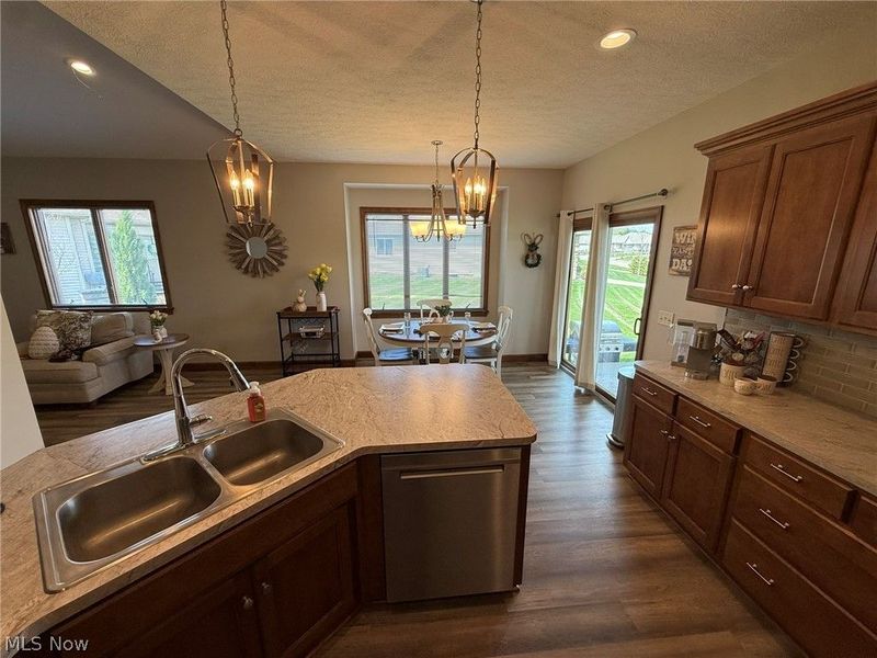 1163 Pine Bluff Drive NE, New Philadelphia, OH 44663 Photo 13