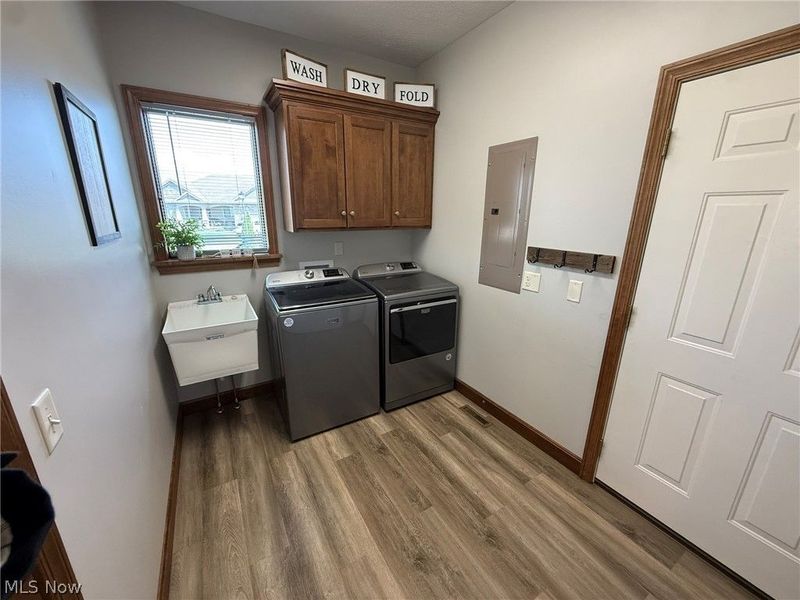 1163 Pine Bluff Drive NE, New Philadelphia, OH 44663 Photo 27