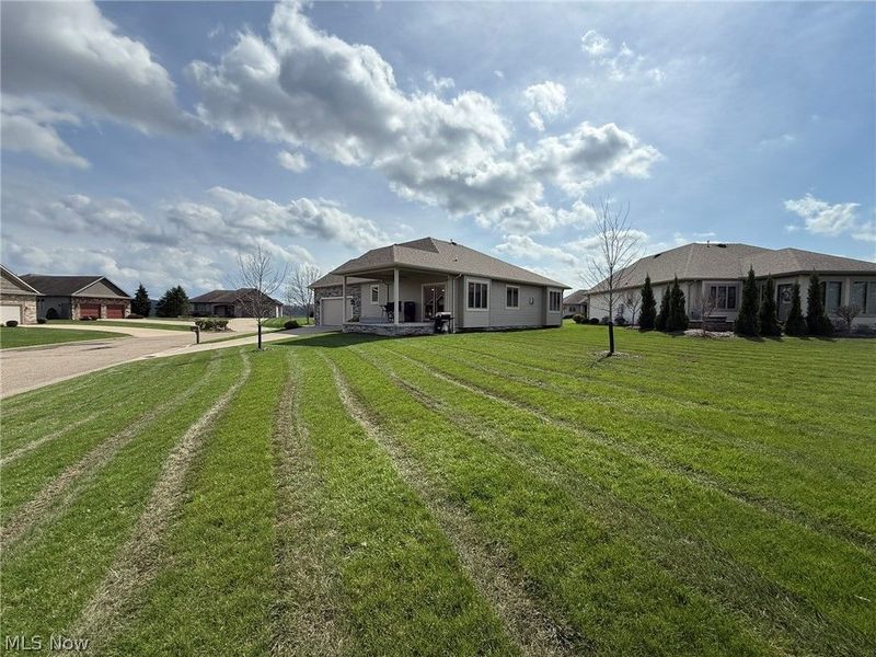 1163 Pine Bluff Drive NE, New Philadelphia, OH 44663 Photo 37