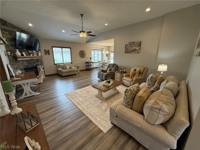 1163 Pine Bluff Drive NE, New Philadelphia, OH 44663 Photo 8