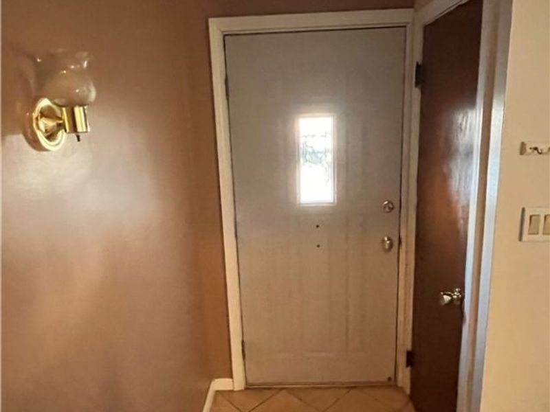 1766 Longwood Drive, Mayfield Heights, OH 44124 Photo 15