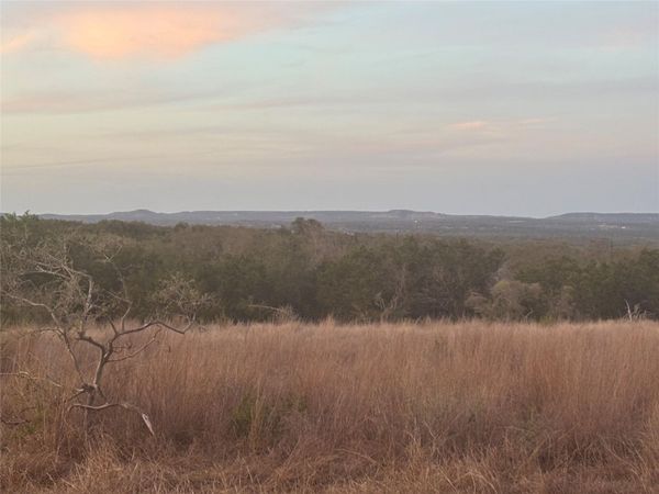 768 Tiswin TRL, Blanco, TX 78606