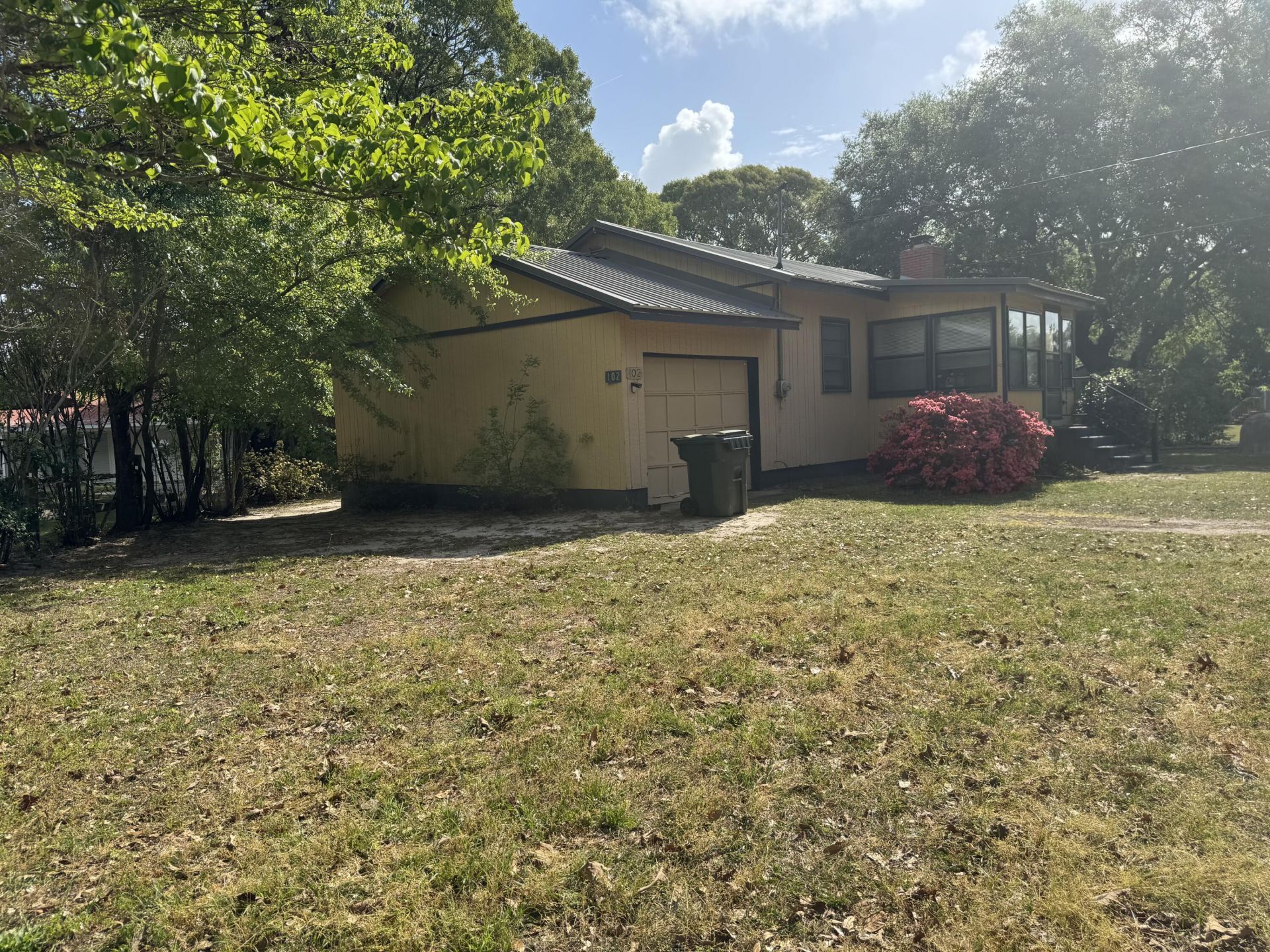 102 Norris Drive Photo 3