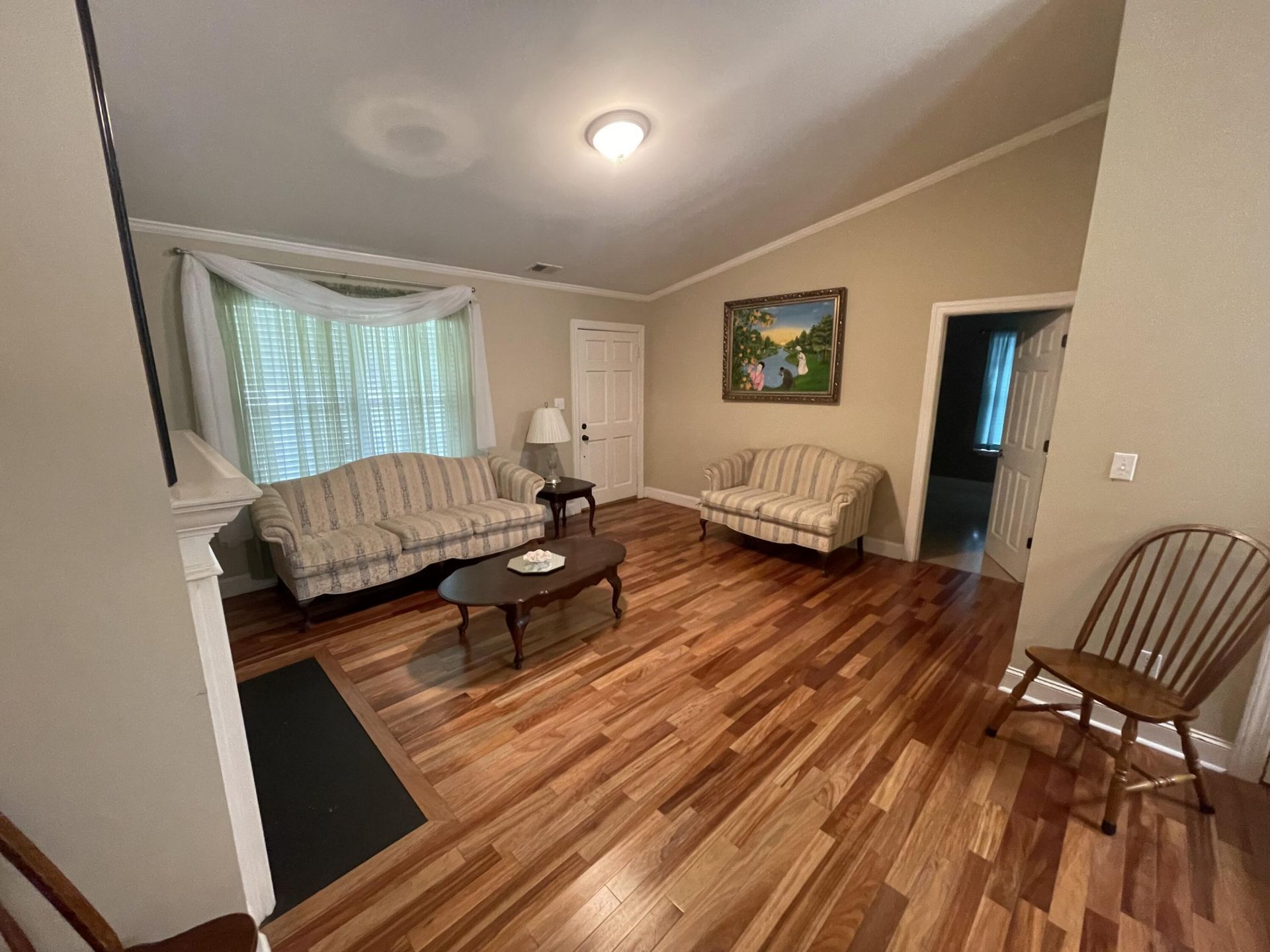 2700 Dawson Street Photo 14