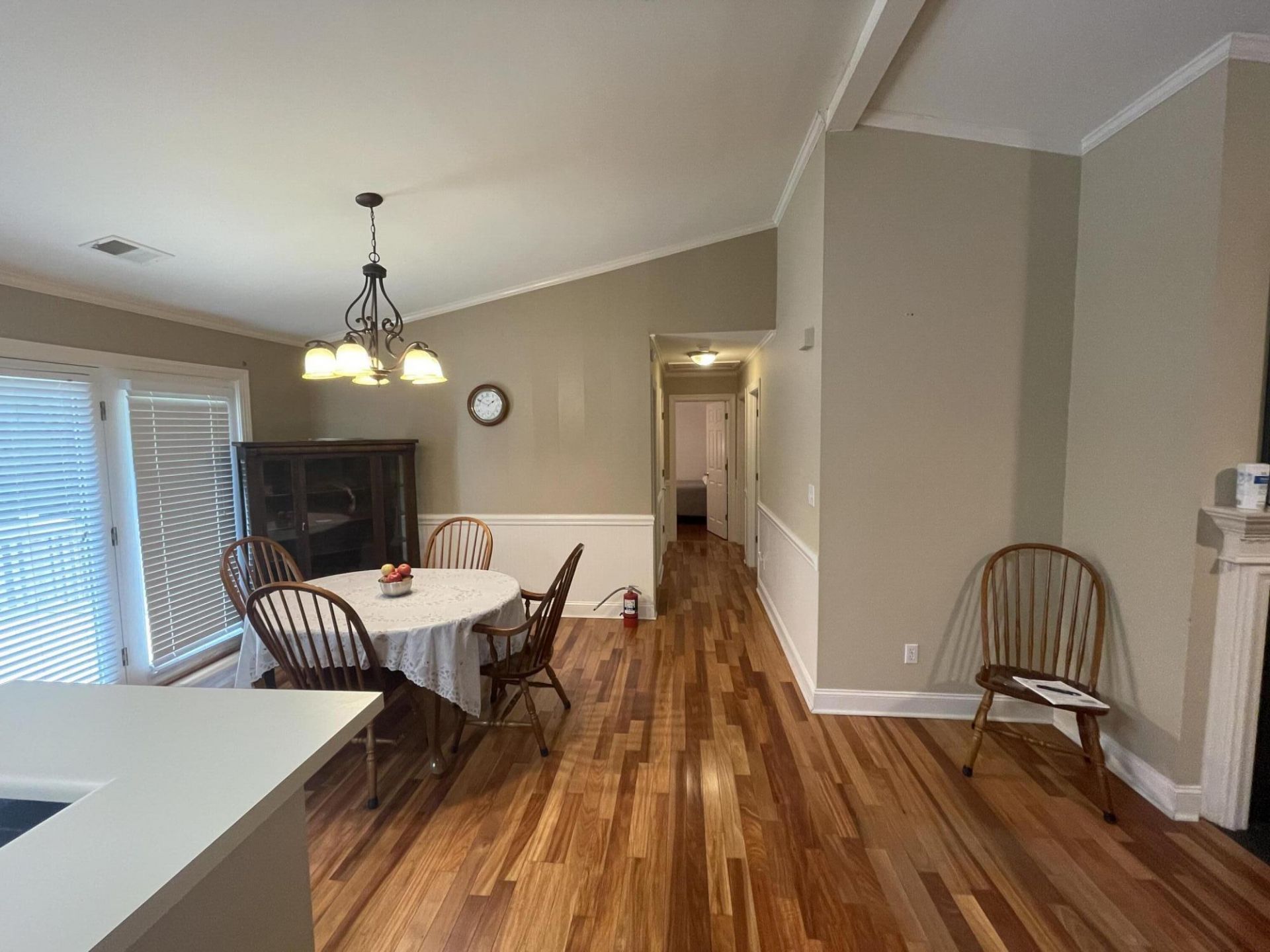 2700 Dawson Street Photo 15