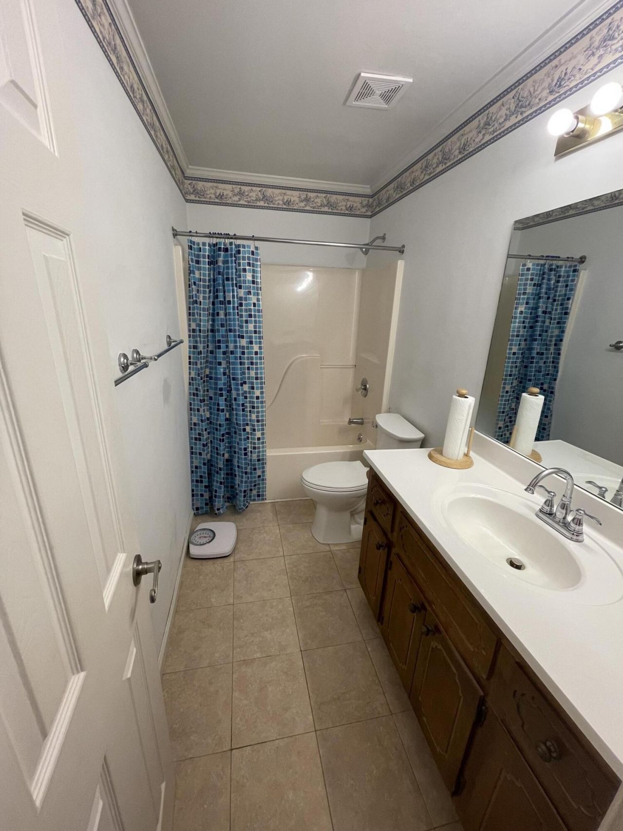 2700 Dawson Street Photo 23