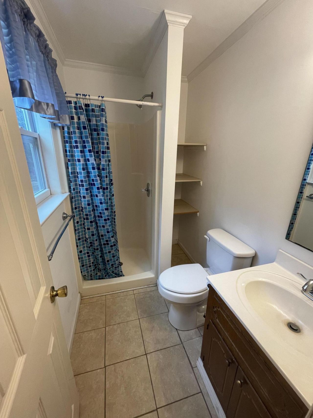 2700 Dawson Street Photo 30