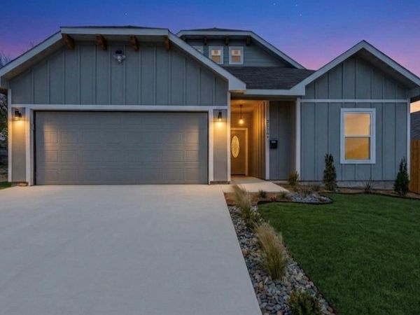 2114 22nd, Fort Worth, TX 76164