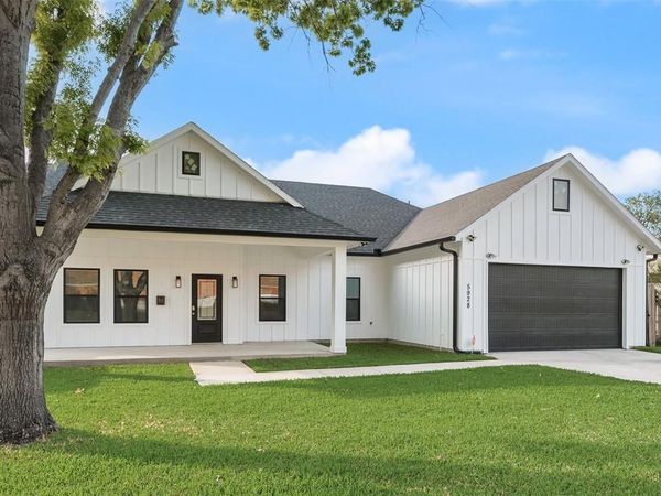 5928 Walraven Circle, Fort Worth, TX 76133