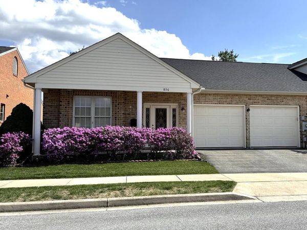 1856 MERIDIAN DRIVE, HAGERSTOWN, MD 21742