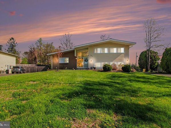 908 FRASER ROAD, GLENSIDE, PA 19038