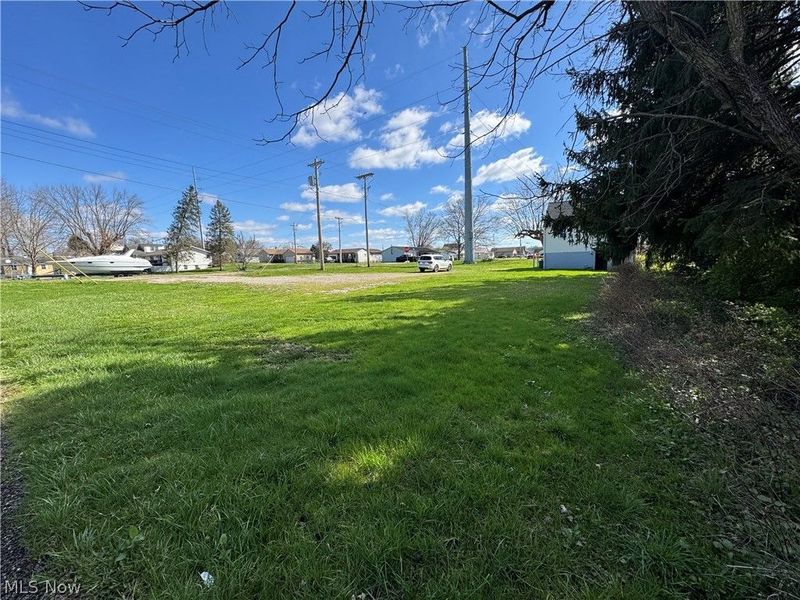 617 Florence Street, Belpre, OH 45714 Photo 2