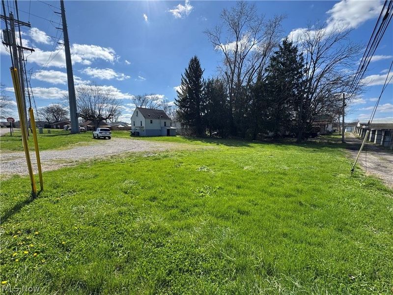 617 Florence Street, Belpre, OH 45714 Photo 3