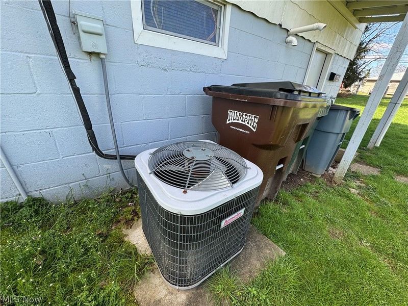 617 Florence Street, Belpre, OH 45714 Photo 5