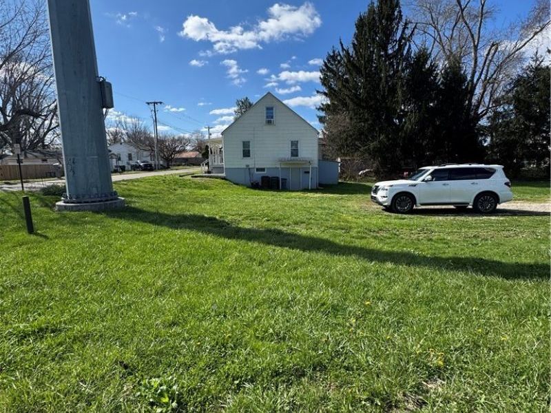 617 Florence Street, Belpre, OH 45714 Photo 8