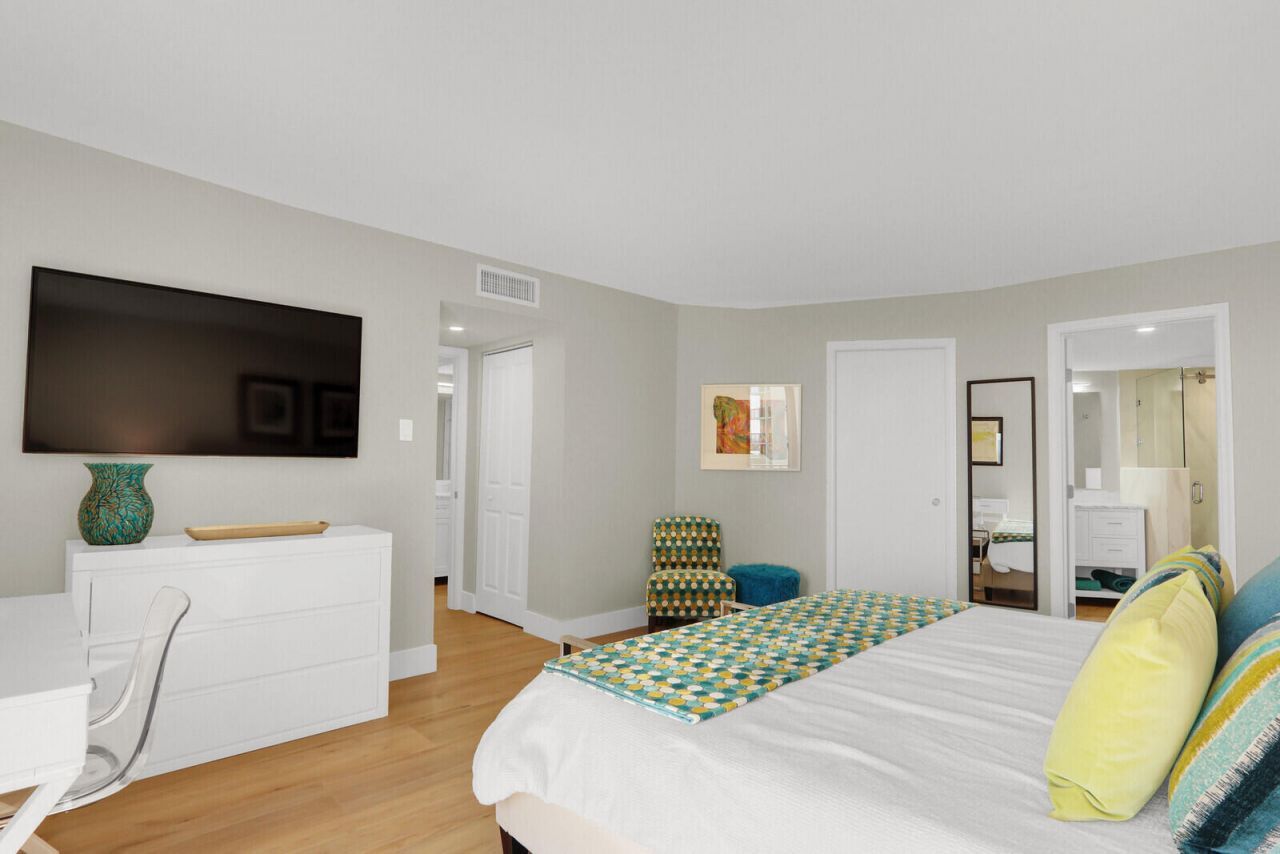 5420 N Ocean Drive, Unit 506, Singer Island, FL 33404 Photo