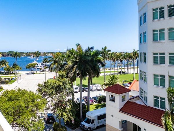 255 Evernia Street, Unit 306, West Palm Beach, FL 33401