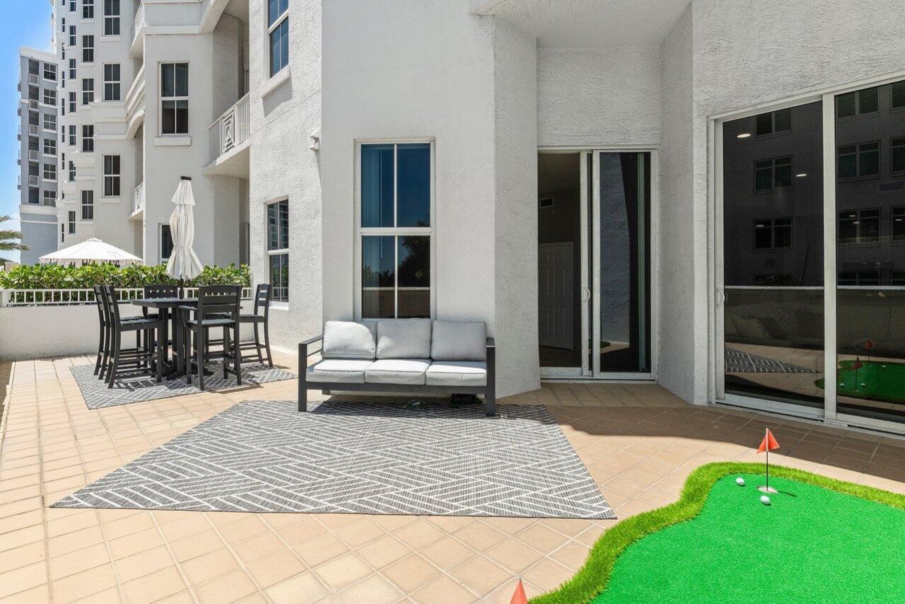 255 Evernia Street, Unit 306, West Palm Beach, FL 33401 Photo