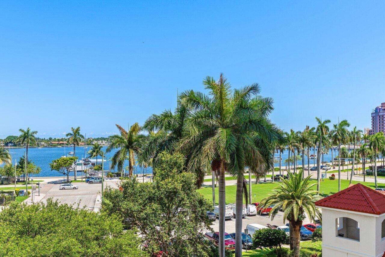 255 Evernia Street, Unit 306, West Palm Beach, FL 33401 Photo
