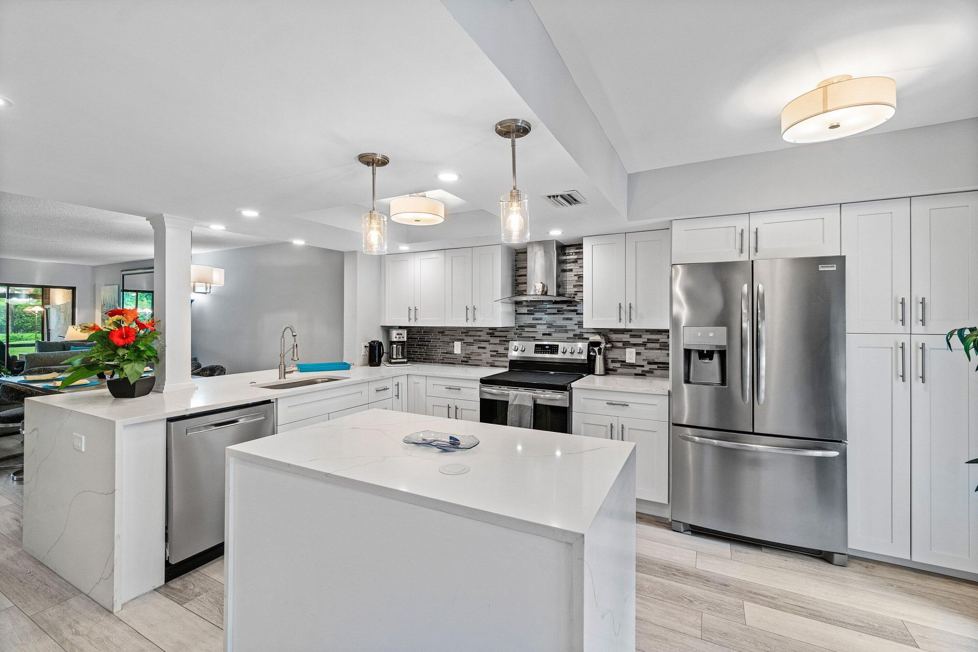 5121 Oakhill Lane, Unit 411, Delray Beach, FL 33484 Photo