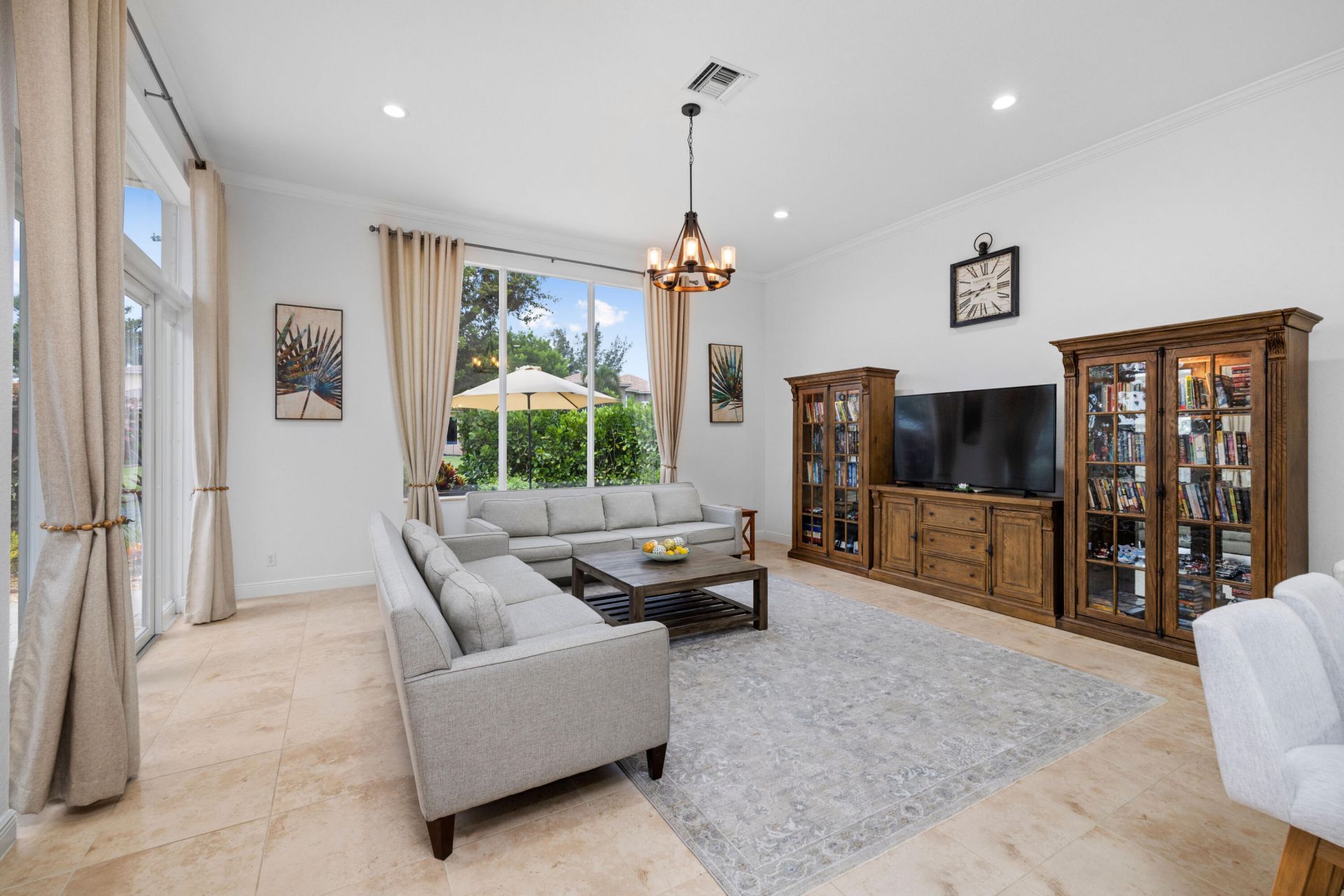 8605 Club Estates Way, Lake Worth, FL 33467 Photo