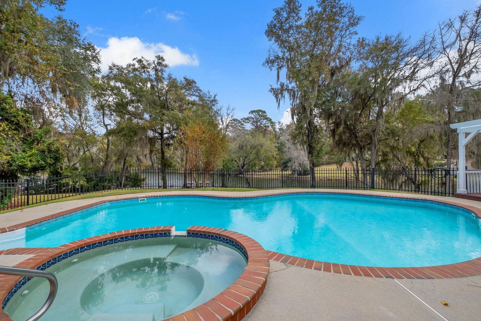 5351 Pembridge Place , Tallahassee, FL 32309 Photo