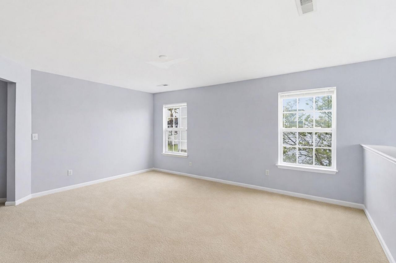 111 Winding River Drive Photo 21