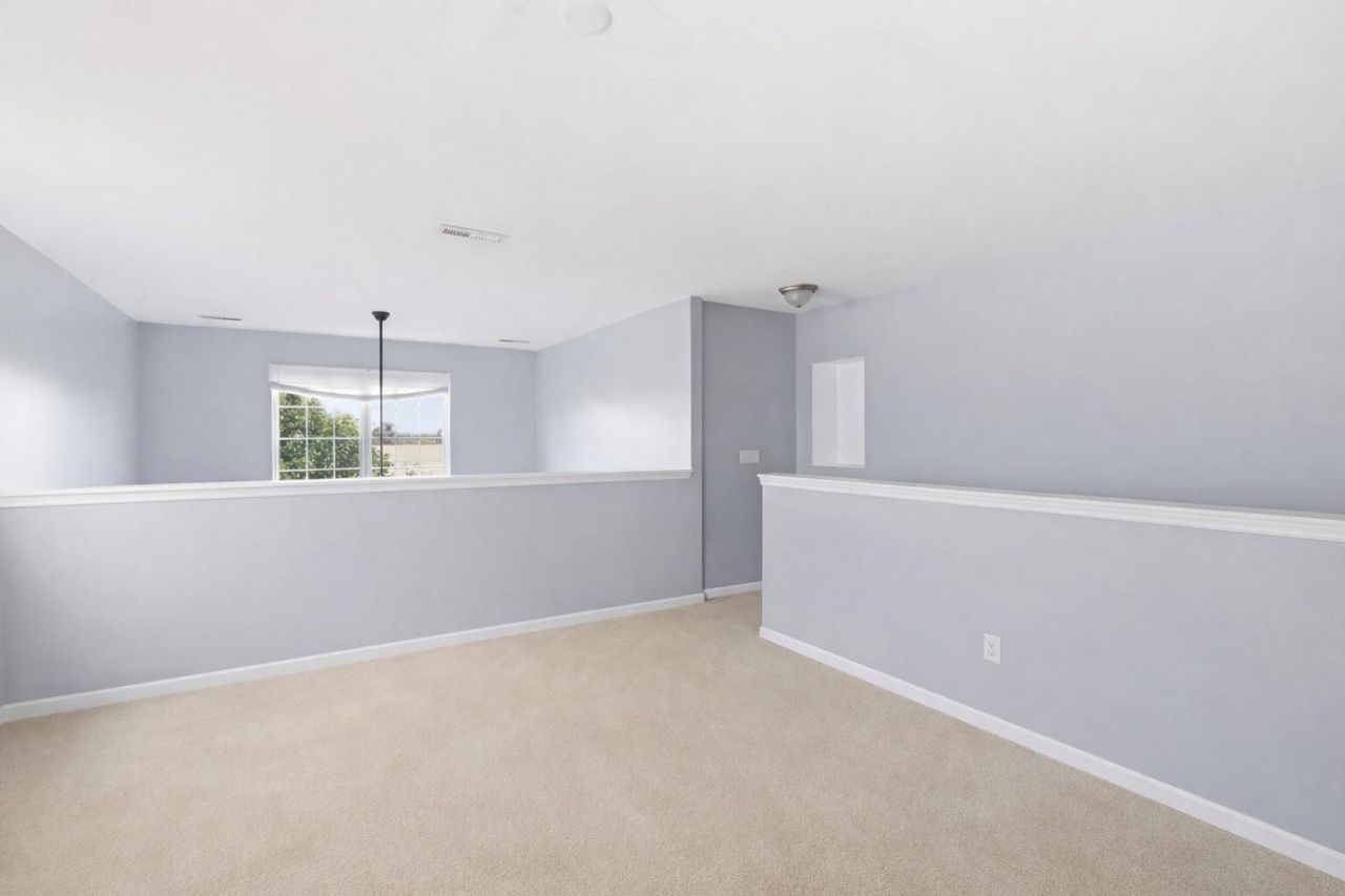 111 Winding River Drive Photo 22