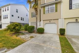 111 Winding River Drive photo 4