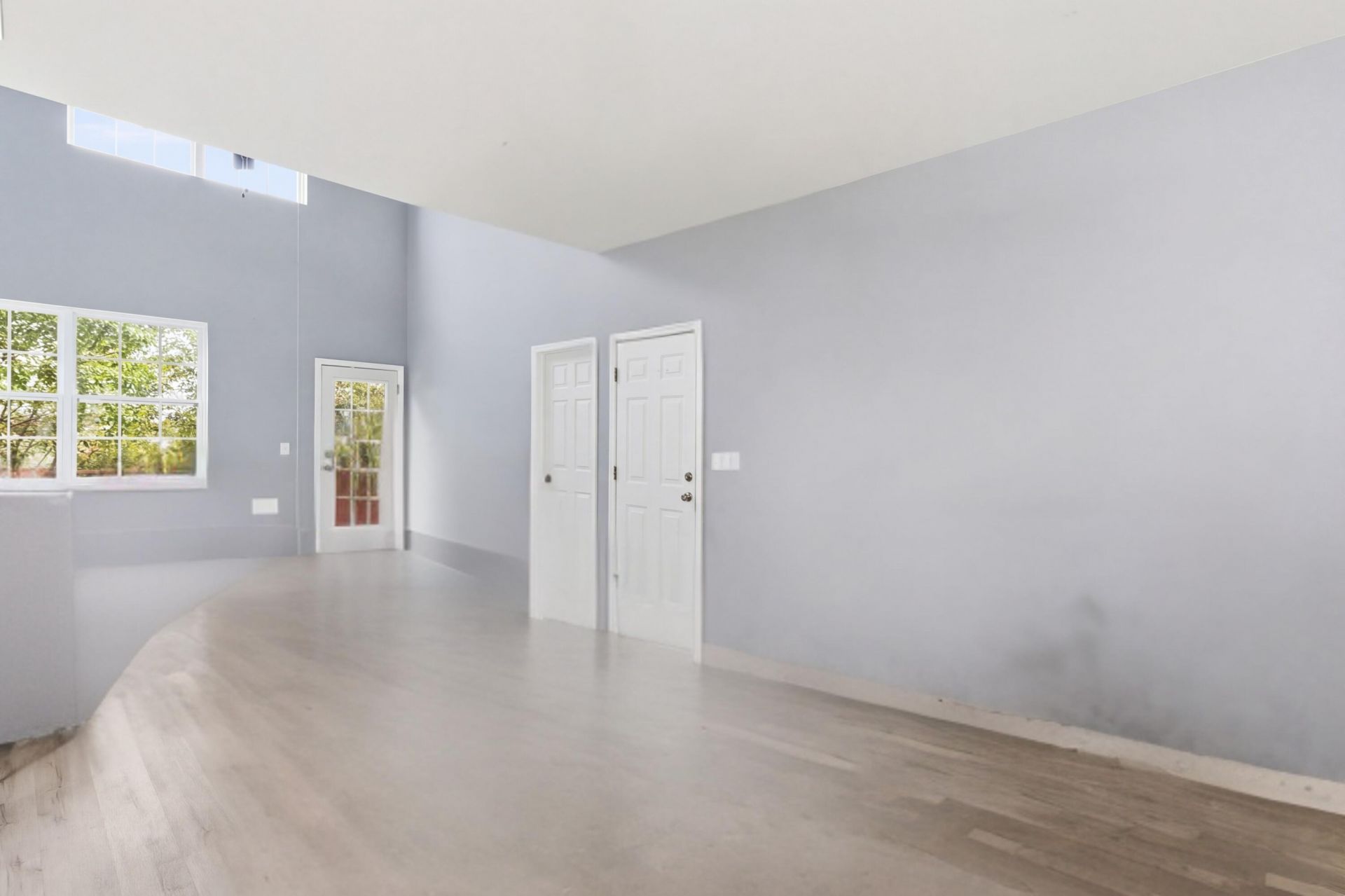 111 Winding River Drive Photo 9