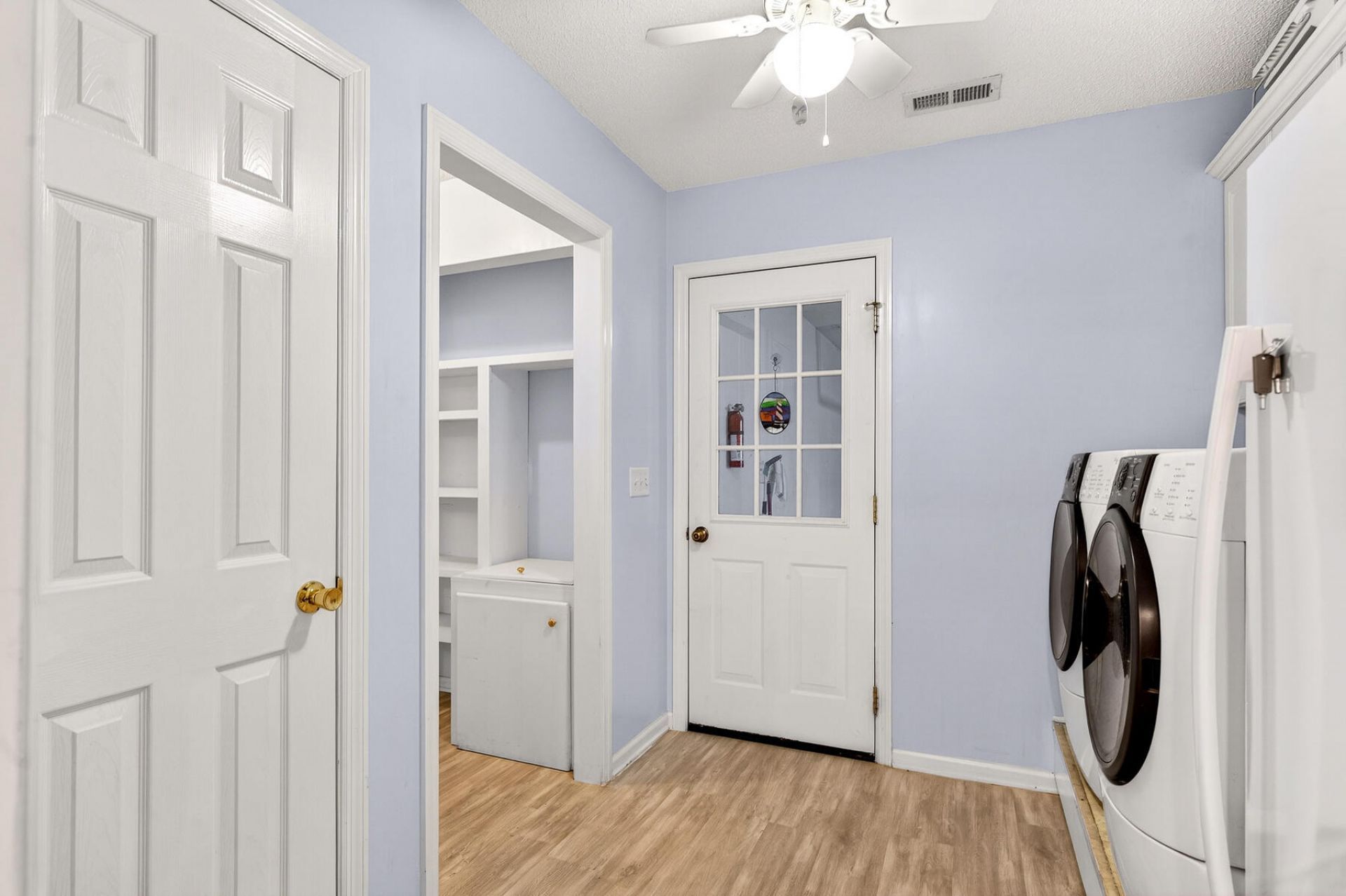 209 Myrtlewood Drive Photo 29